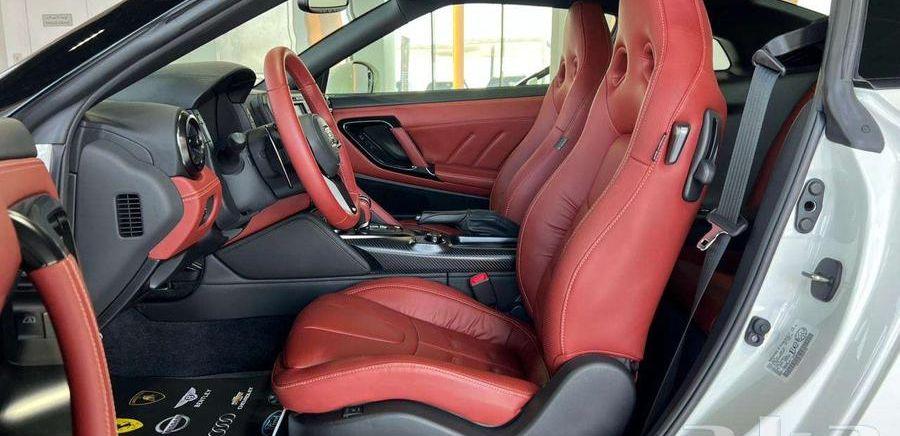 NISSAN GTR FINAL