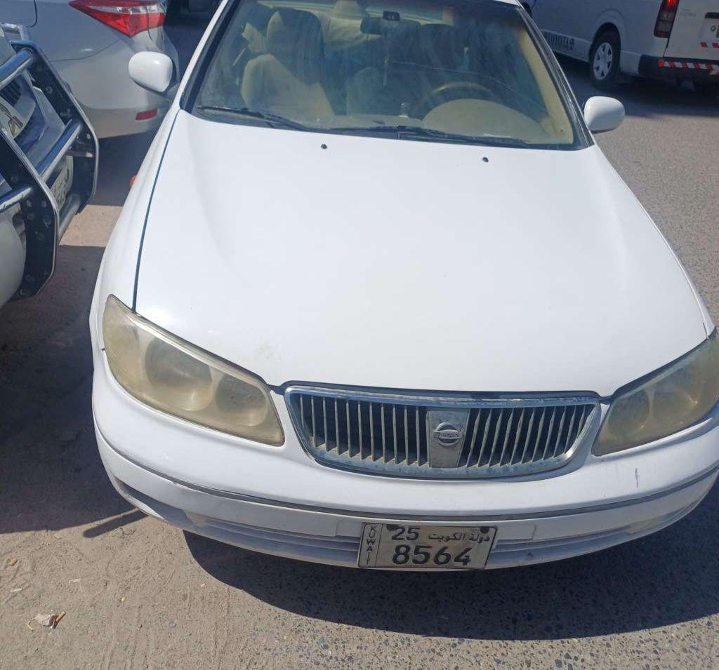 2005 نيسان صني