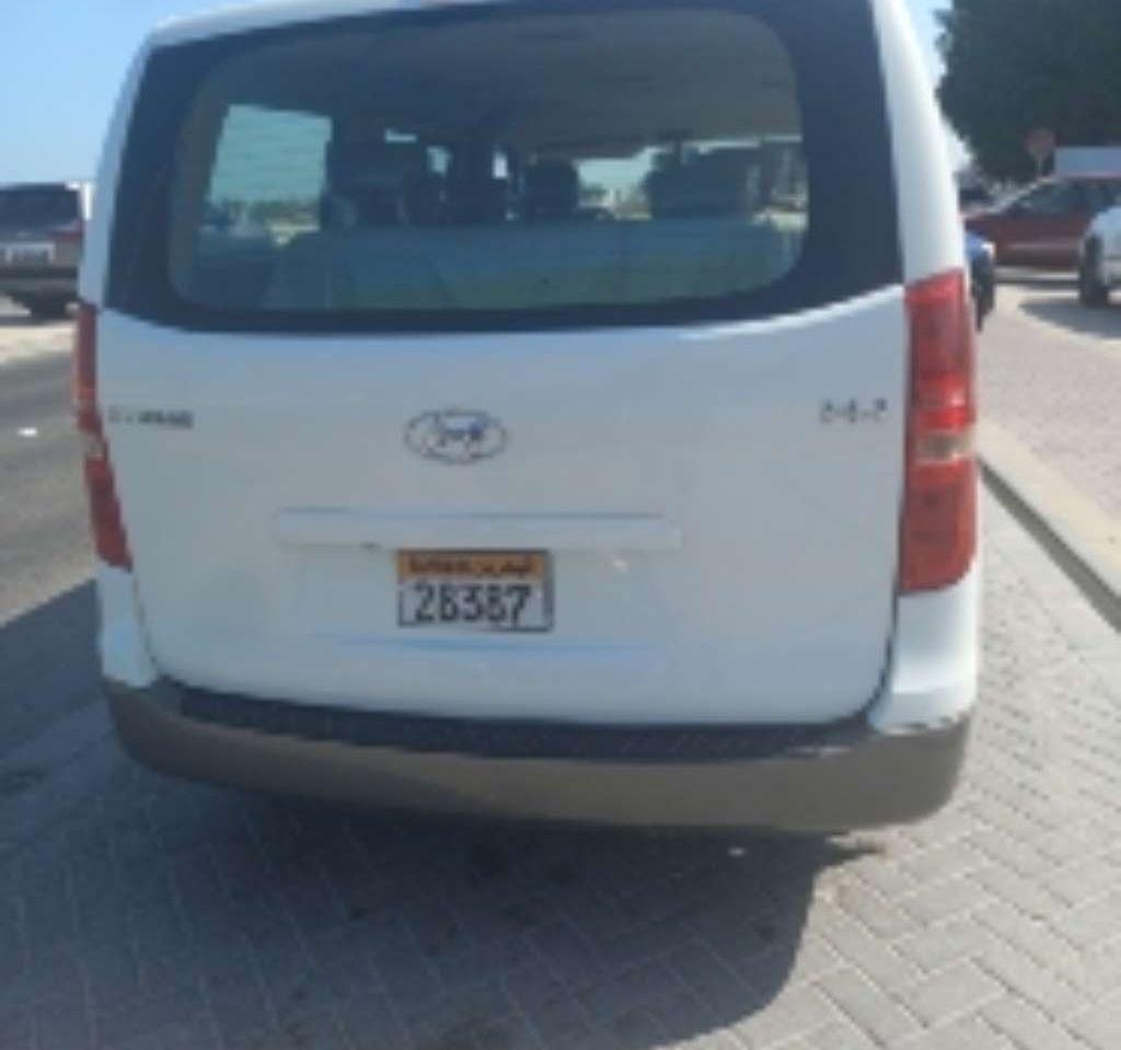 2009 هيونداي H1