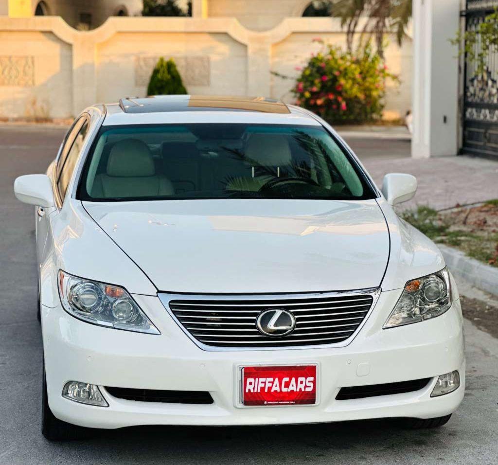 2008 لكزس LS