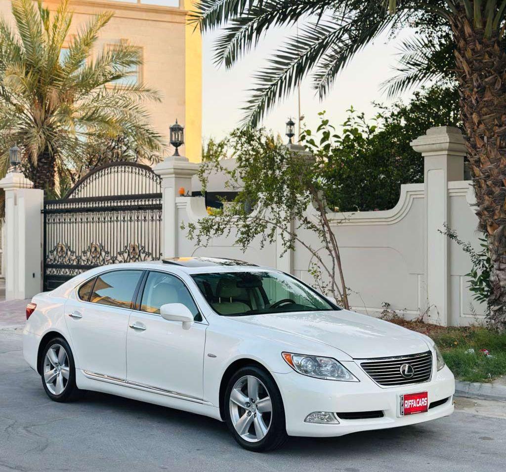 2008 لكزس LS