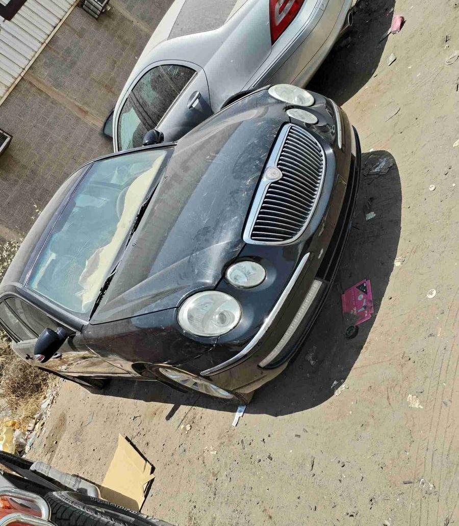 يوجد قطع غيار