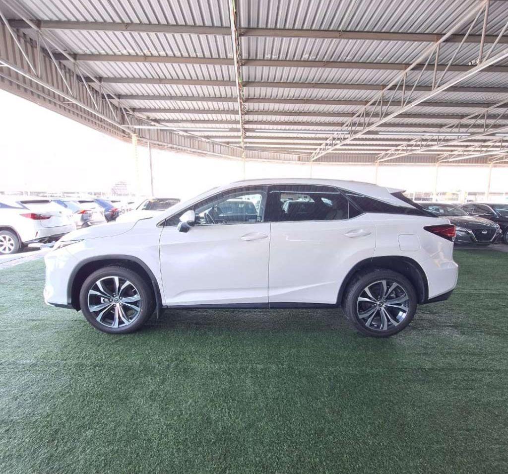2022 لكزس RX