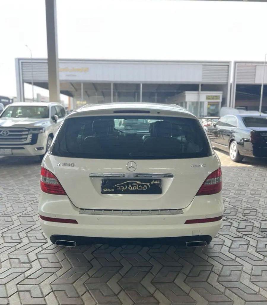 مرسيدس R350. 2013