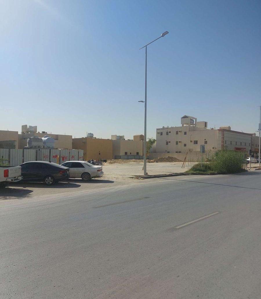 أرض تجارية للاستثمار
