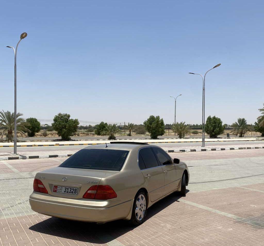 2001 لكزس LS