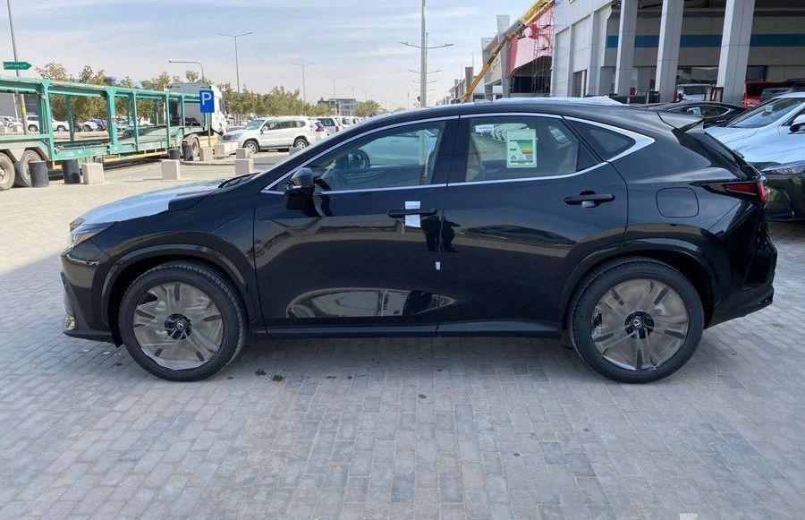 لكزسNX 350 AA