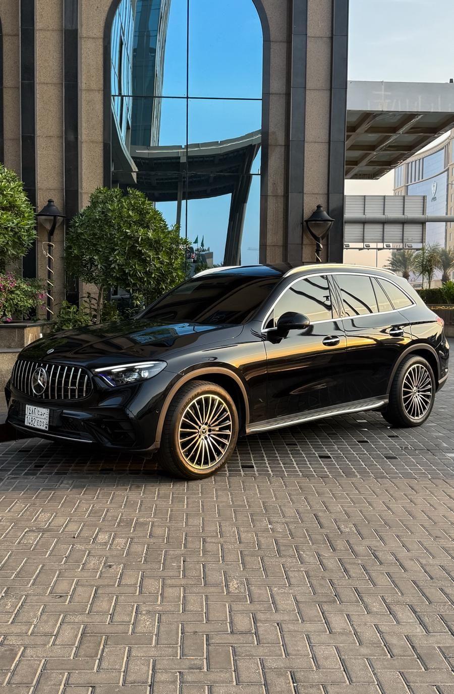 مرسيدس glc300 2025