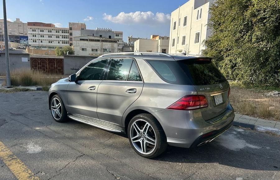 مرسيدس GLE500 2016
