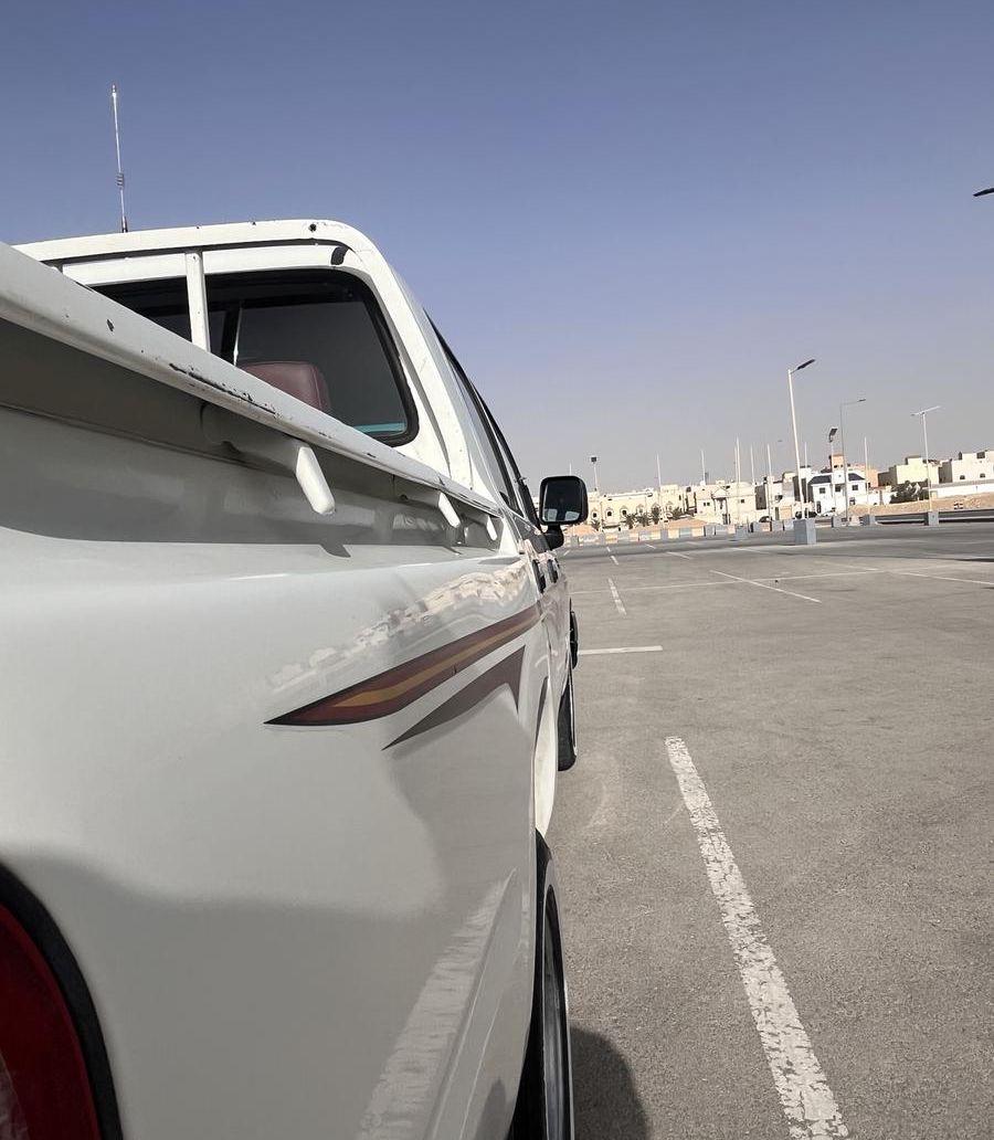 هايلوكس 2005