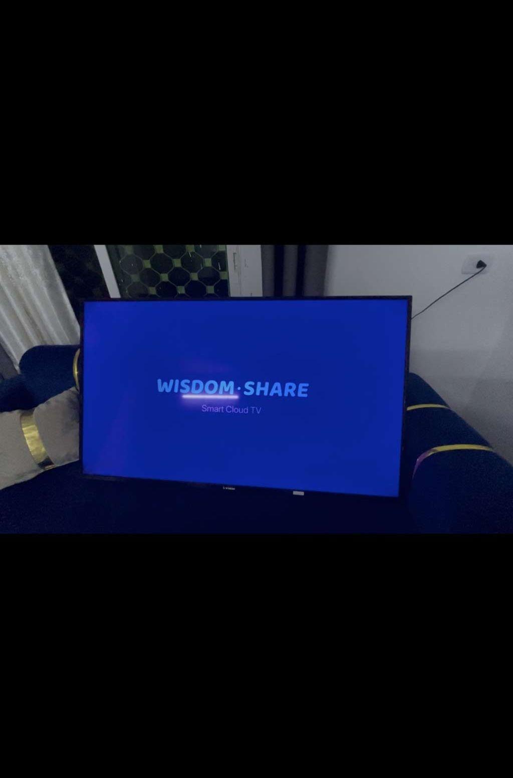 شاشة I-View 55