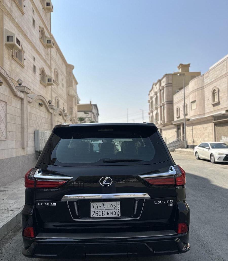 لكزس LX570 S