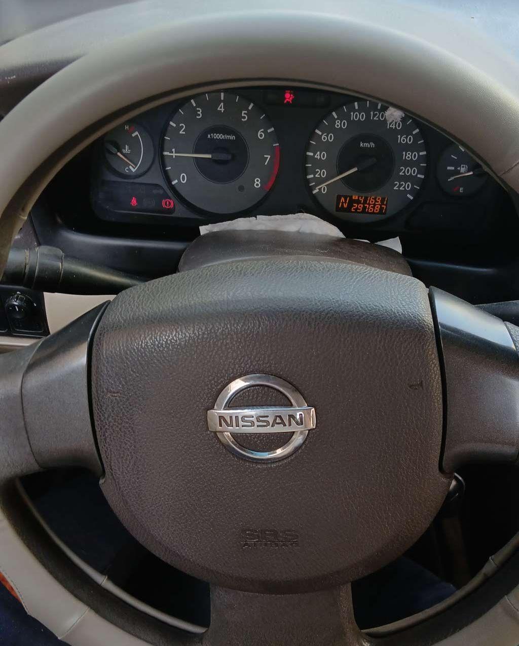 2009 نيسان صني