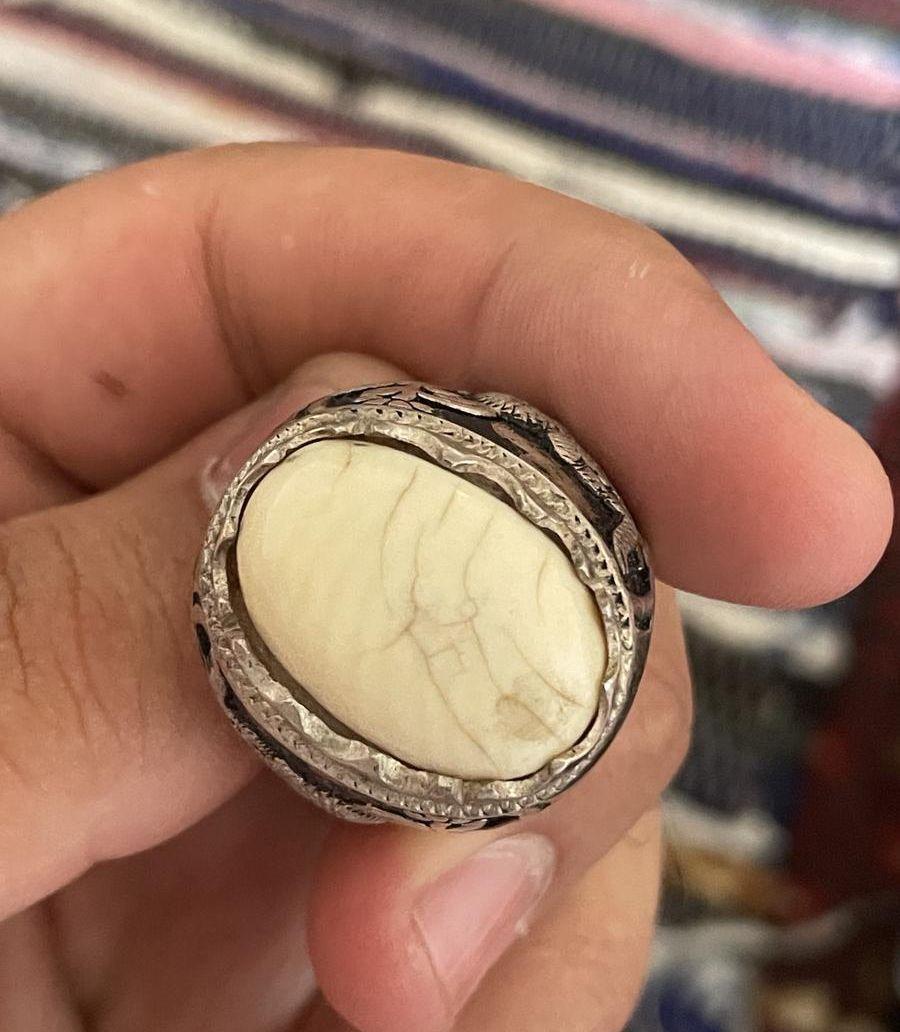 خاتم فضه عاج