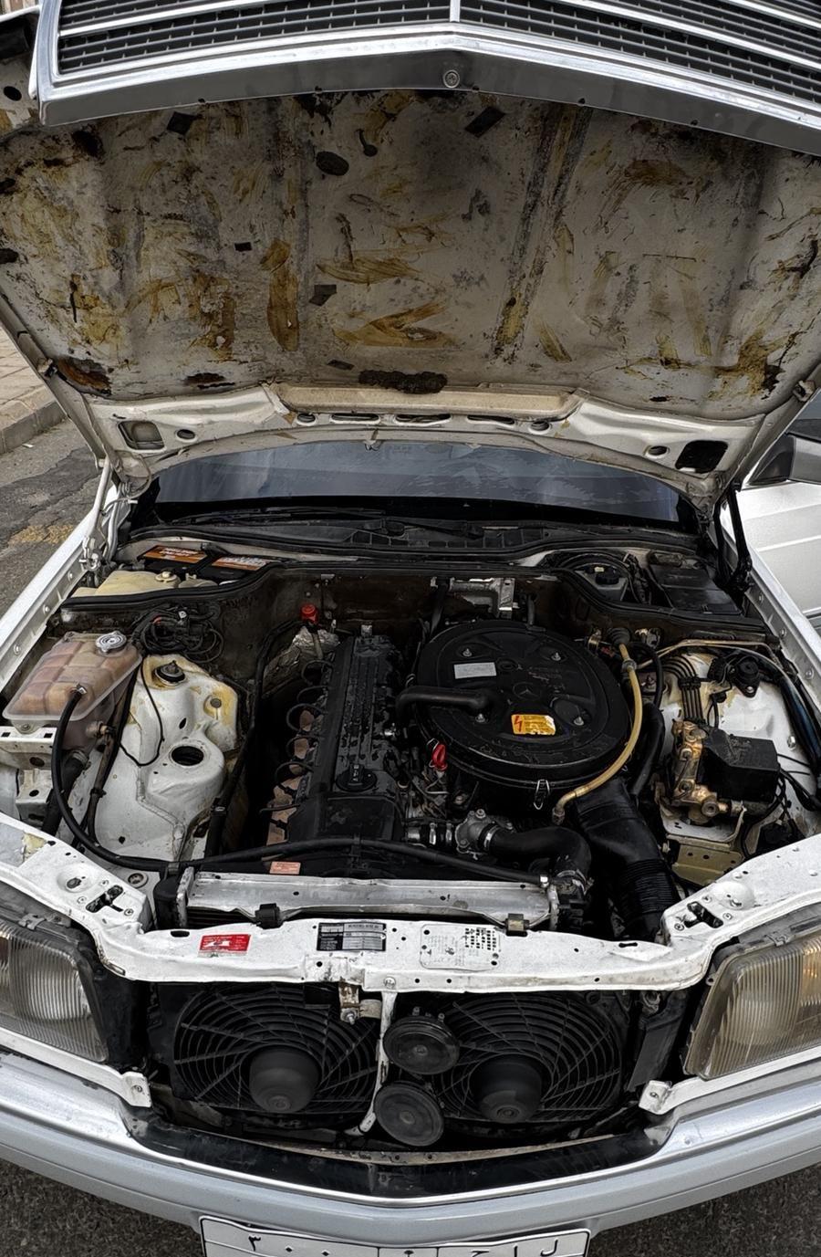 مرسيدس بنز 300SE
