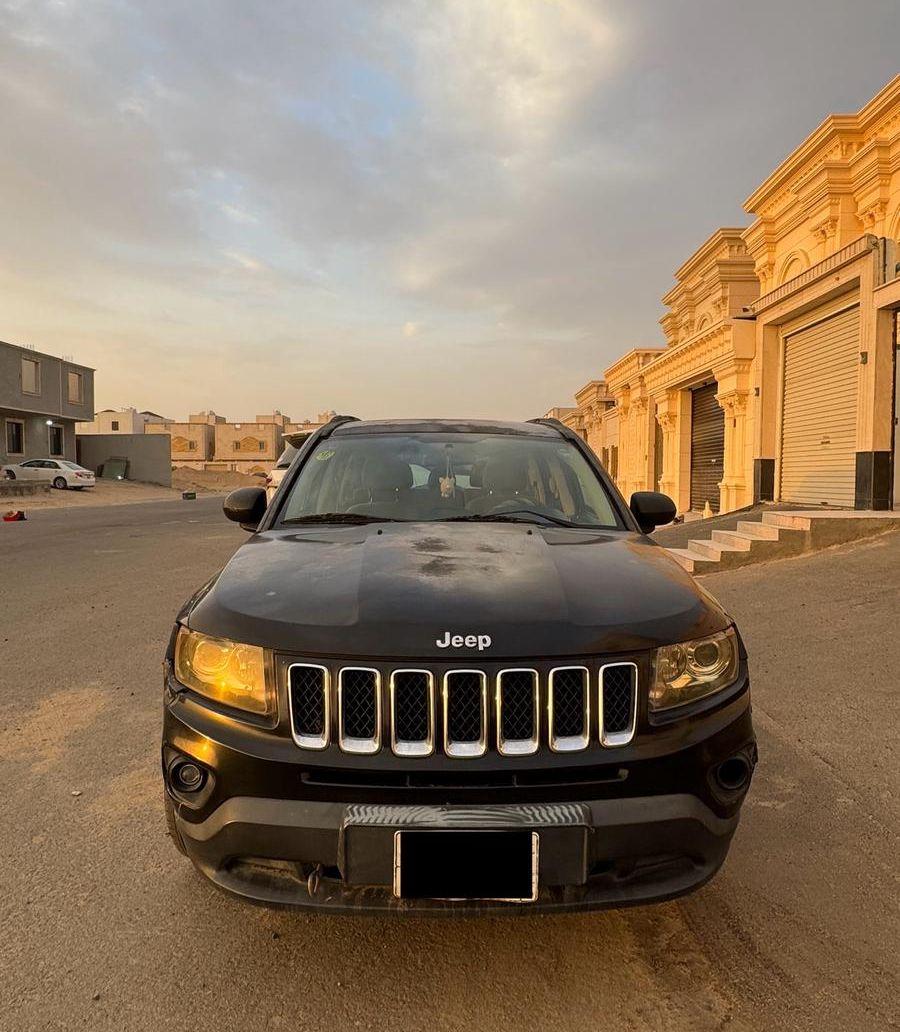 جيب كومباس 2014