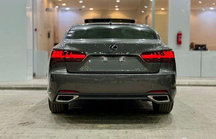 لكزس LS 350