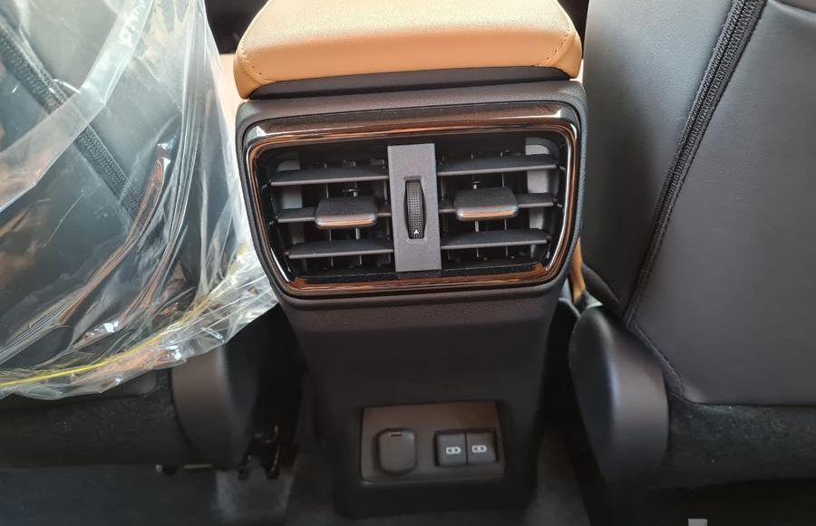 لكزس NX350 AA