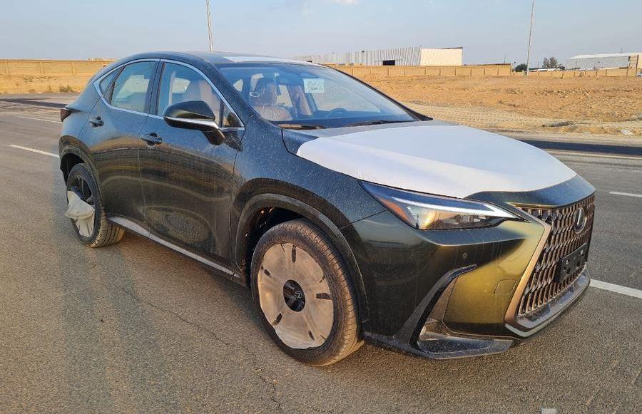 لكزس NX350 AA