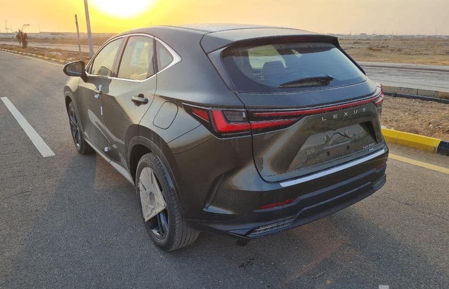 لكزس NX350 AA