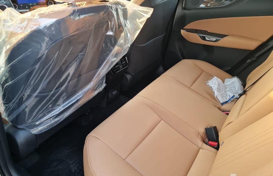 لكزس NX350 AA