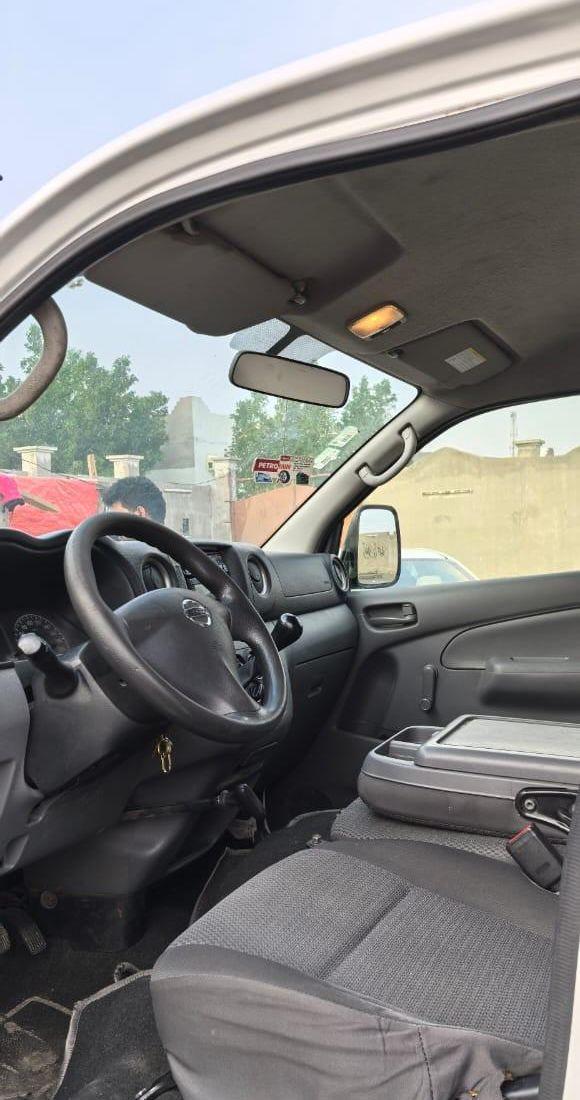 نيسان هايس موديل