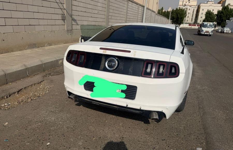 موستنج مديل 99
