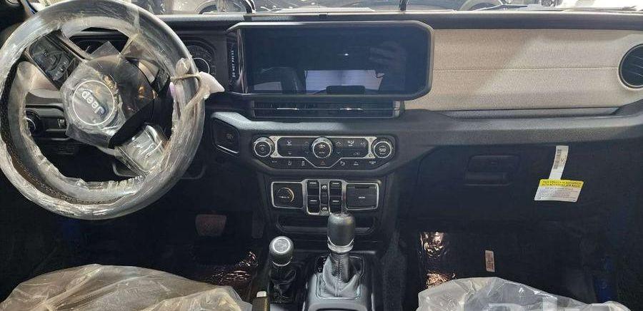 جيب رانجلر سبورت
