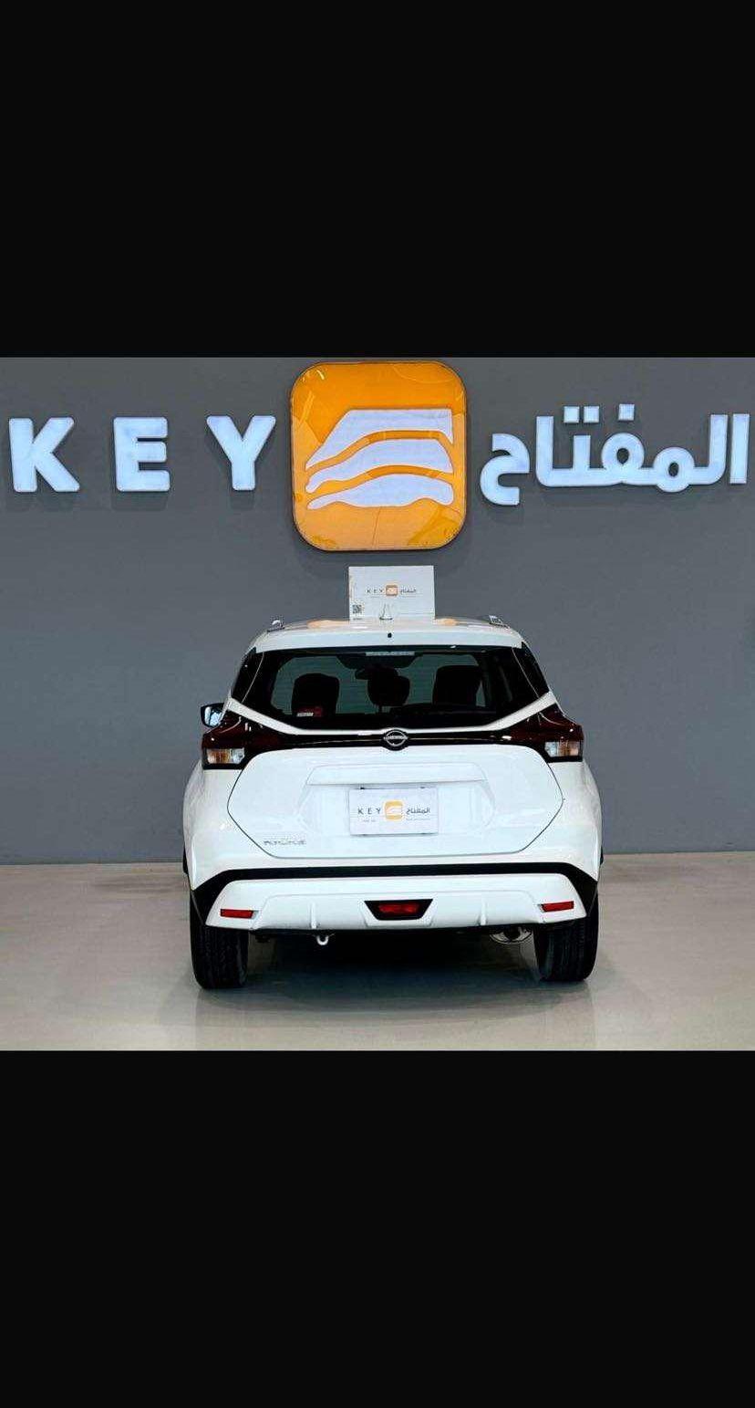 نيسان كيكس 2024