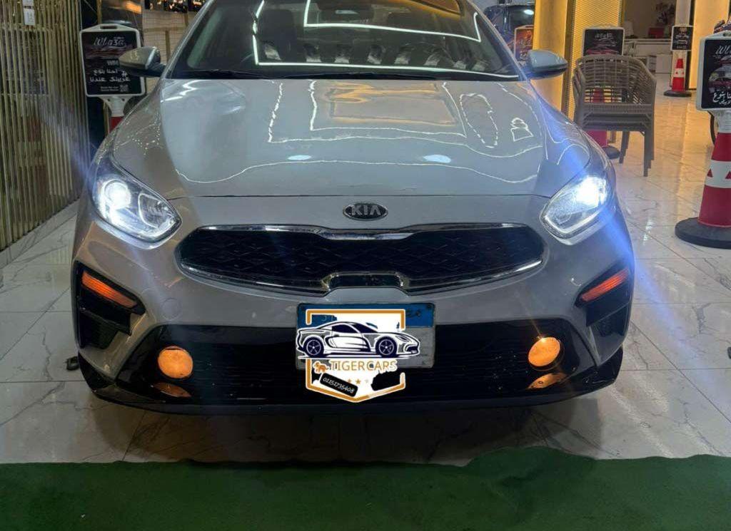 2021 كيا سيراتو