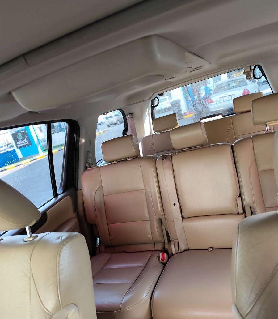 Nissan Armada 
