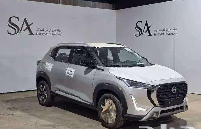 نيسان مجنايت فل