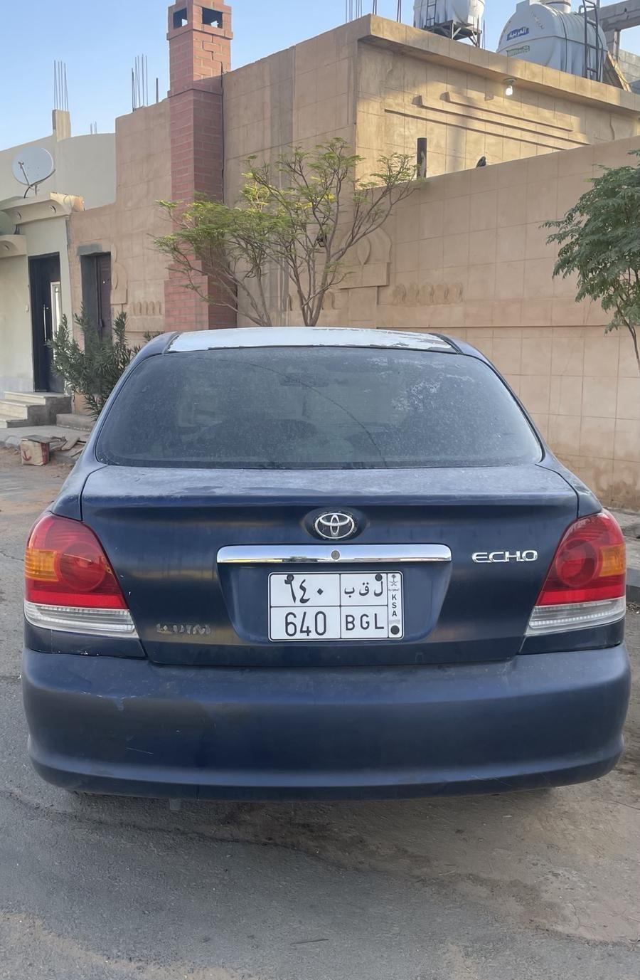 تويوتا ايكو 2003