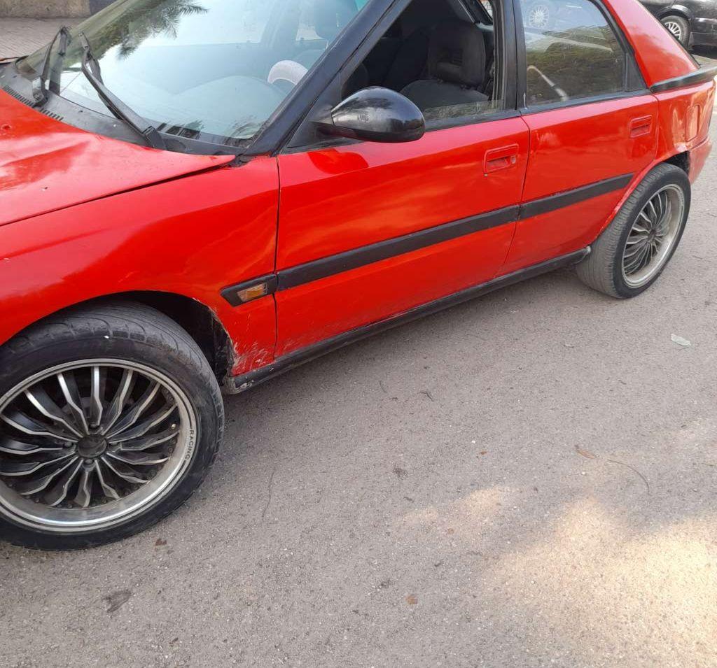 1992 مازدا 323