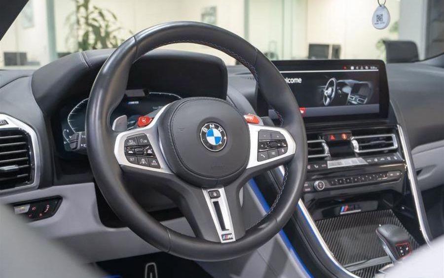 2025 BMW M8