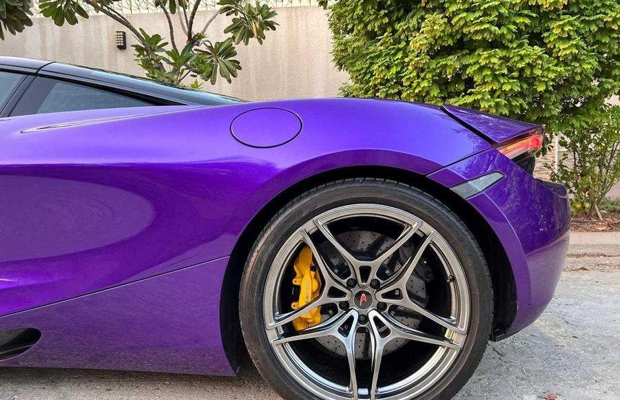 مكلارين 720S 2018