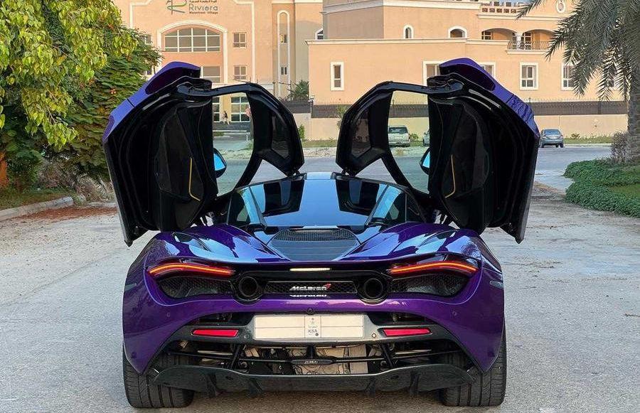 مكلارين 720S 2018