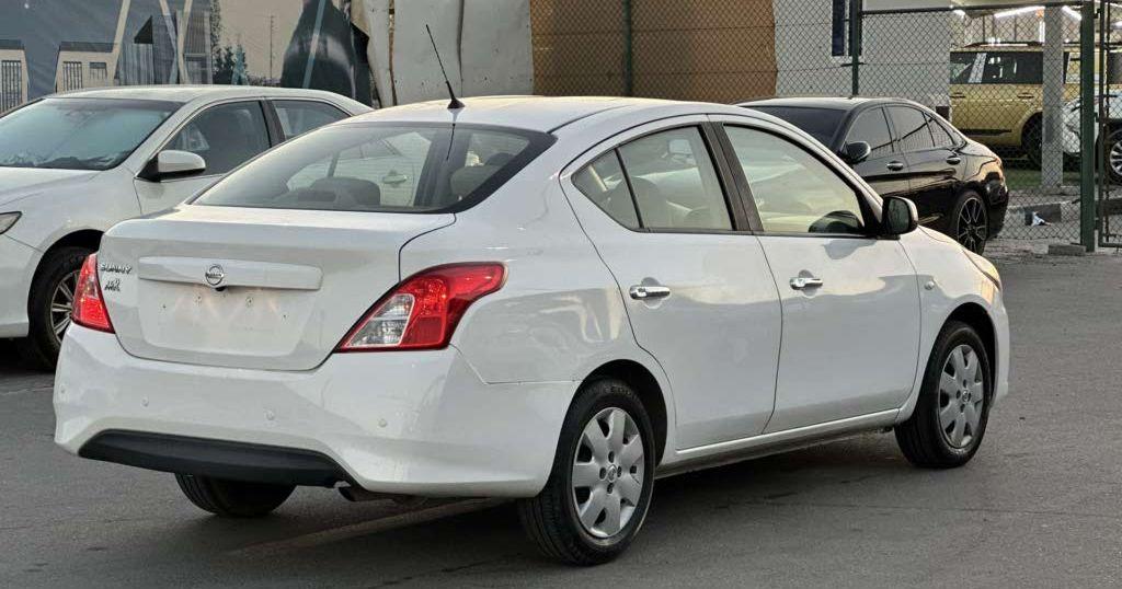 2023 نيسان صني