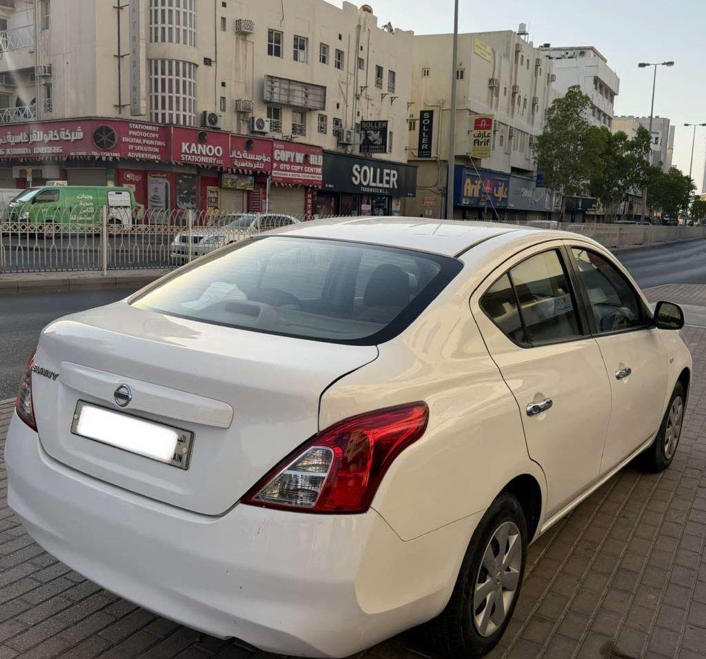 2014 نيسان صني