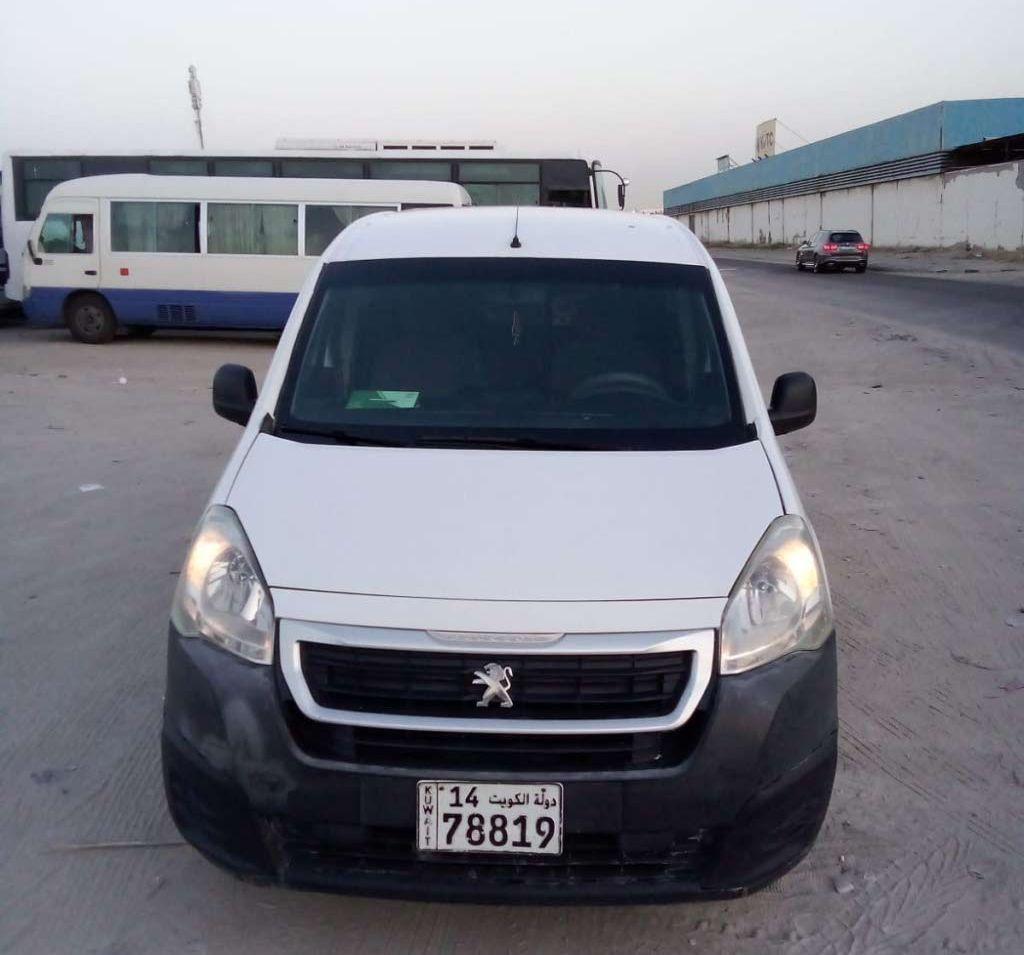 2016 بيجو 306