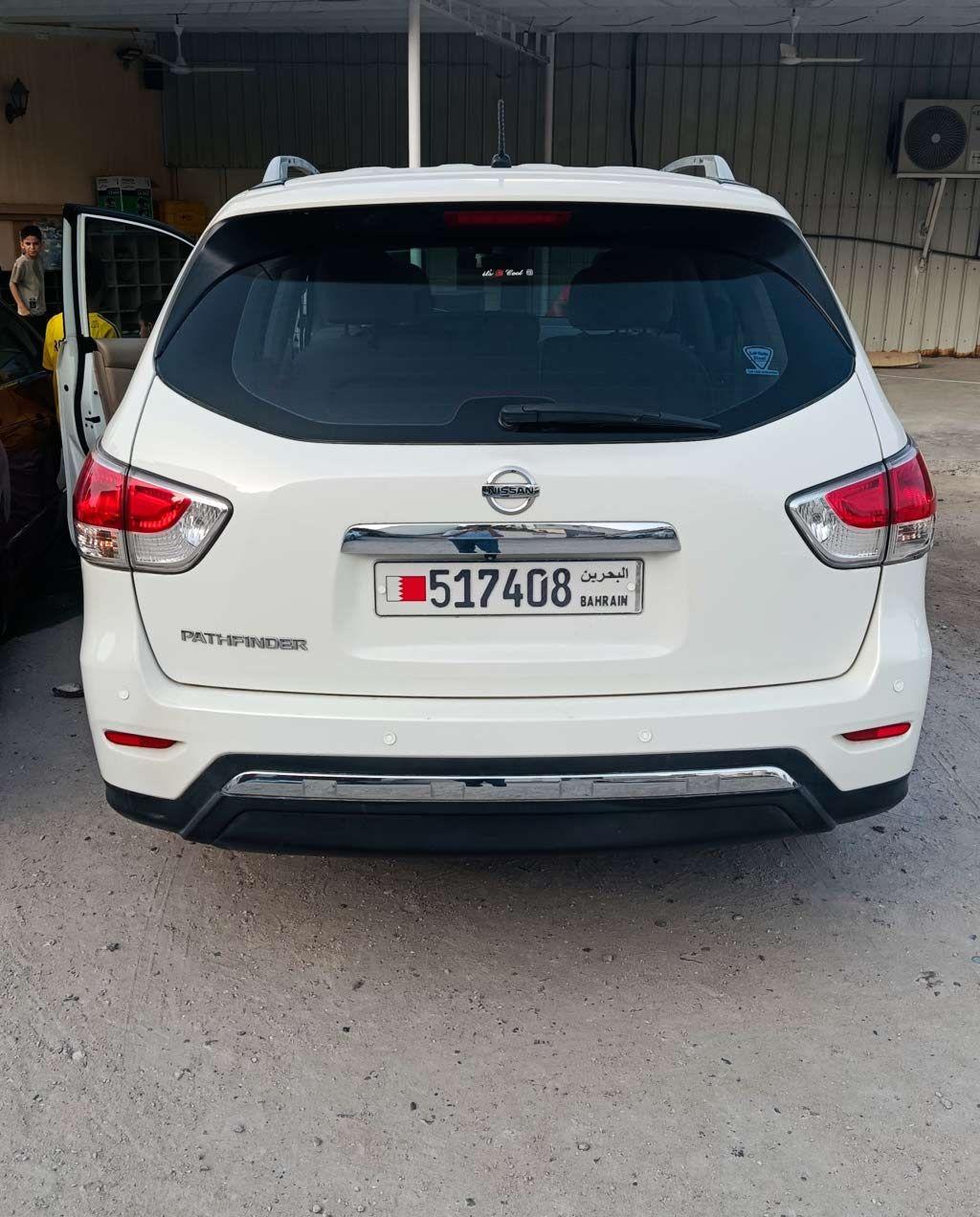 2014 نيسان باثفايندر