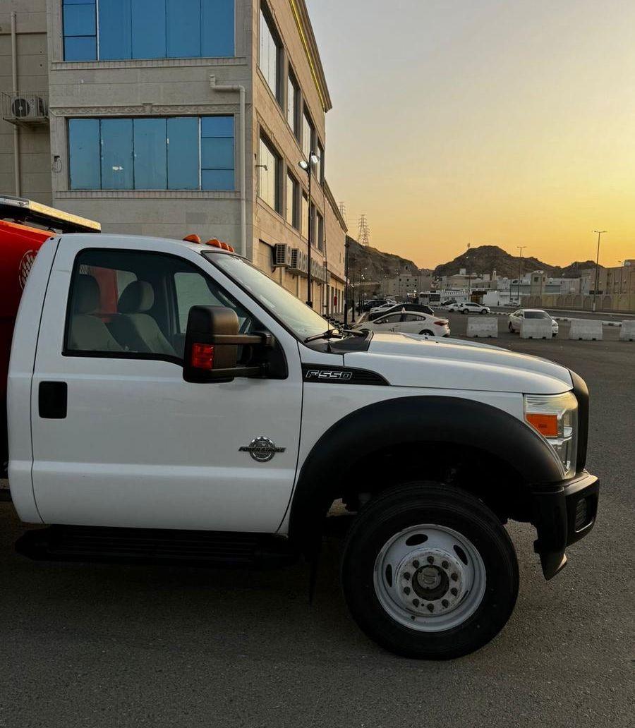 فورد F550 سوبر