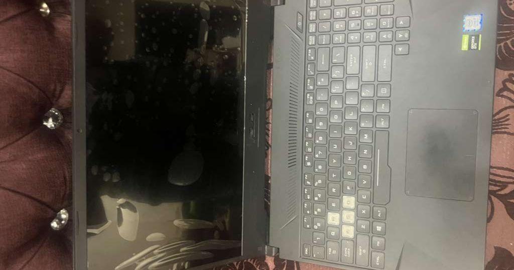 جهاز لابت توب