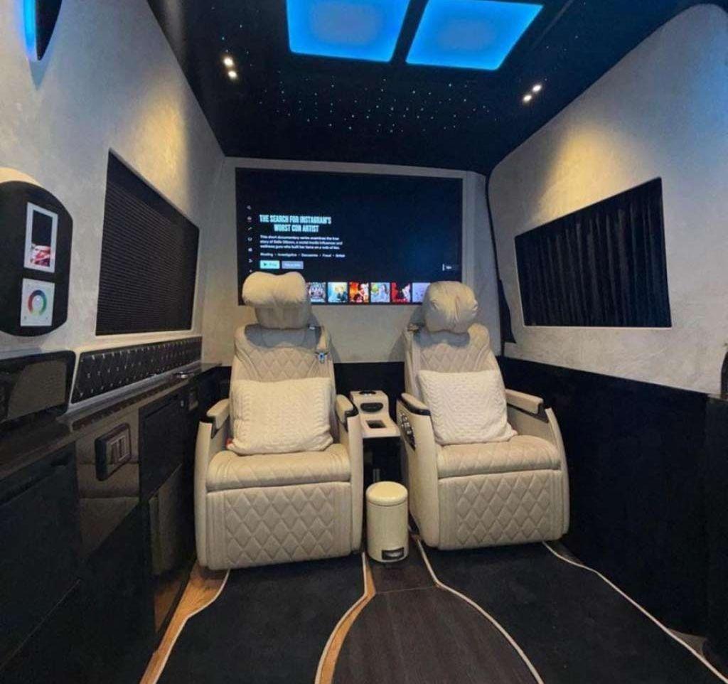 2022 مرسيدس بنز