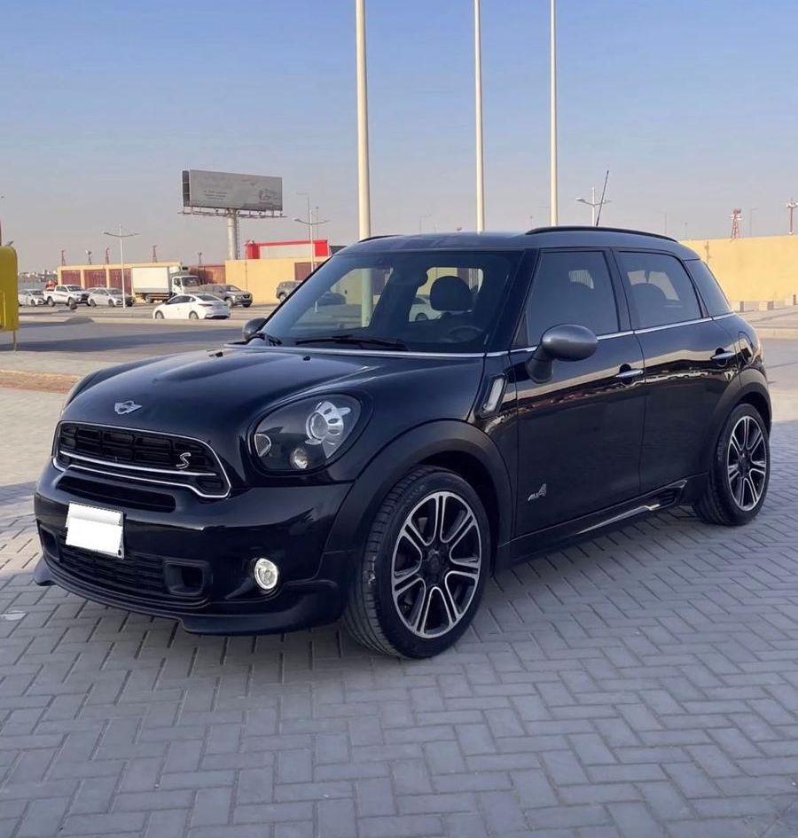 ميني كوبر 4