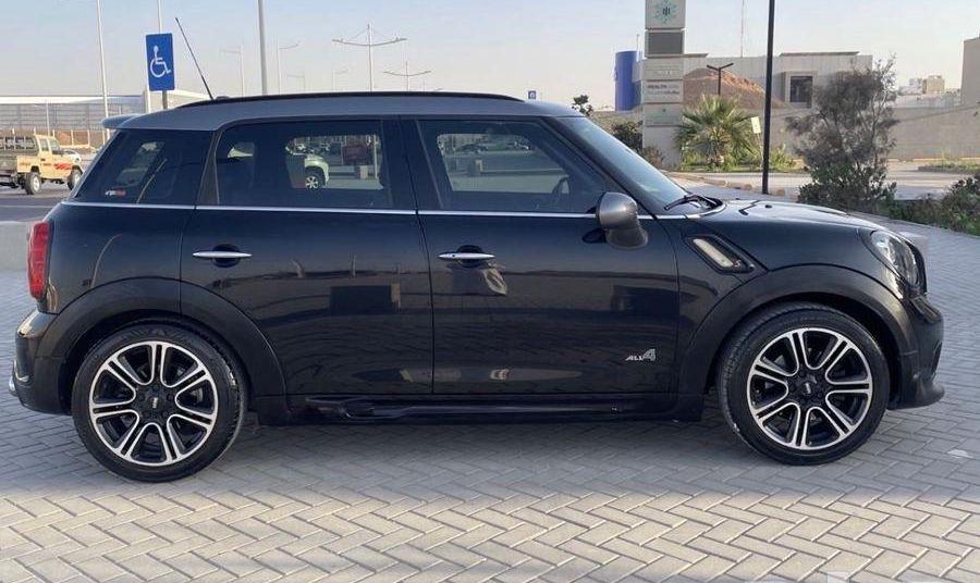 ميني كوبر 4