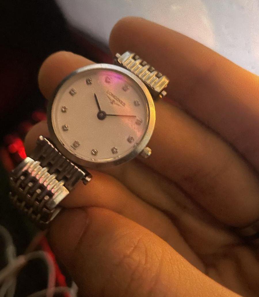 ساعه لونجين النسائيه