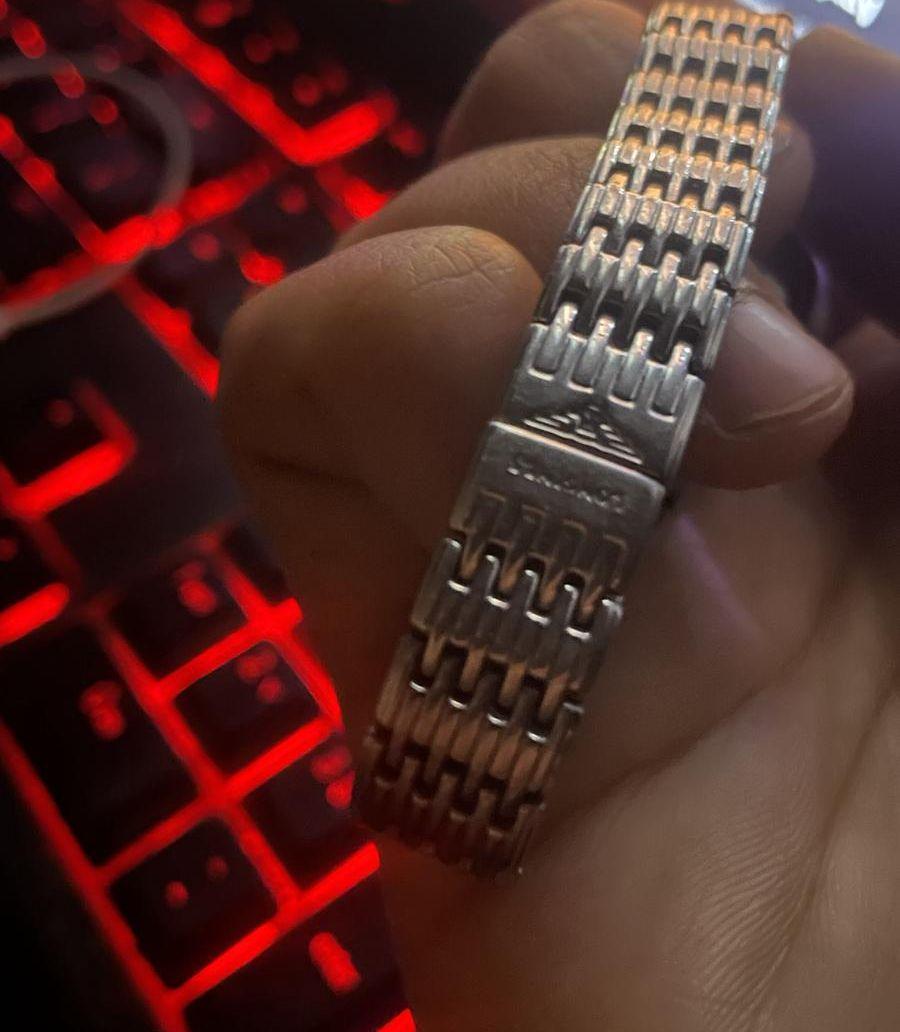 ساعه لونجين النسائيه