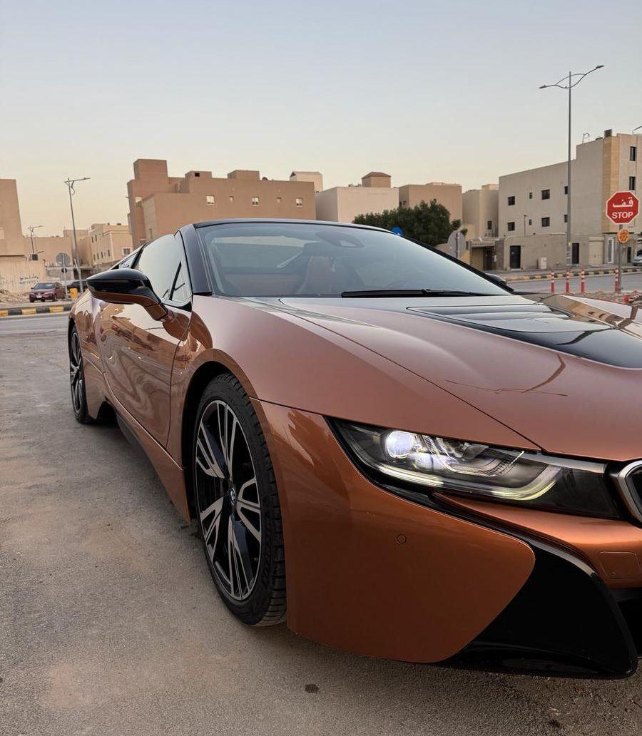 bmw i8 2020