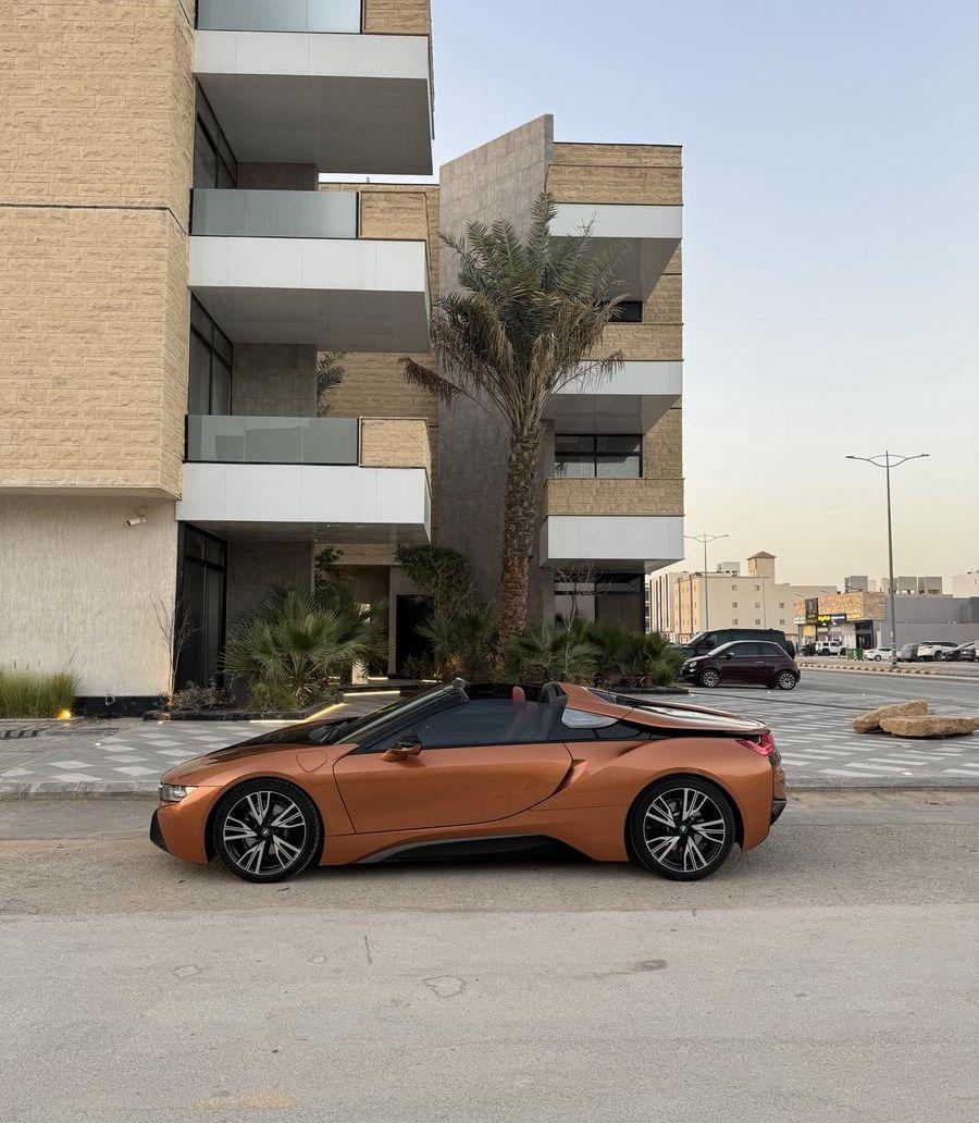 bmw i8 2020